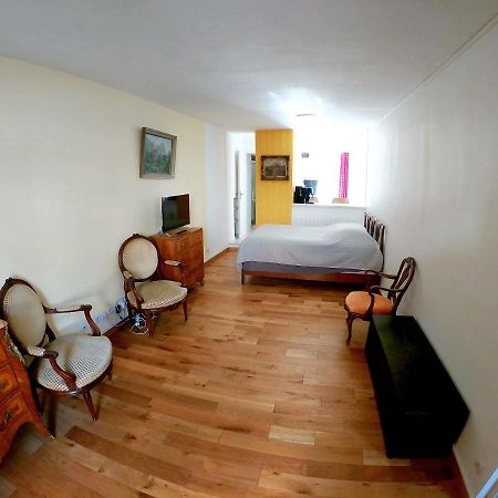 Appartement En Plein Coeur De ميلي-لا-فوريه المظهر الخارجي الصورة