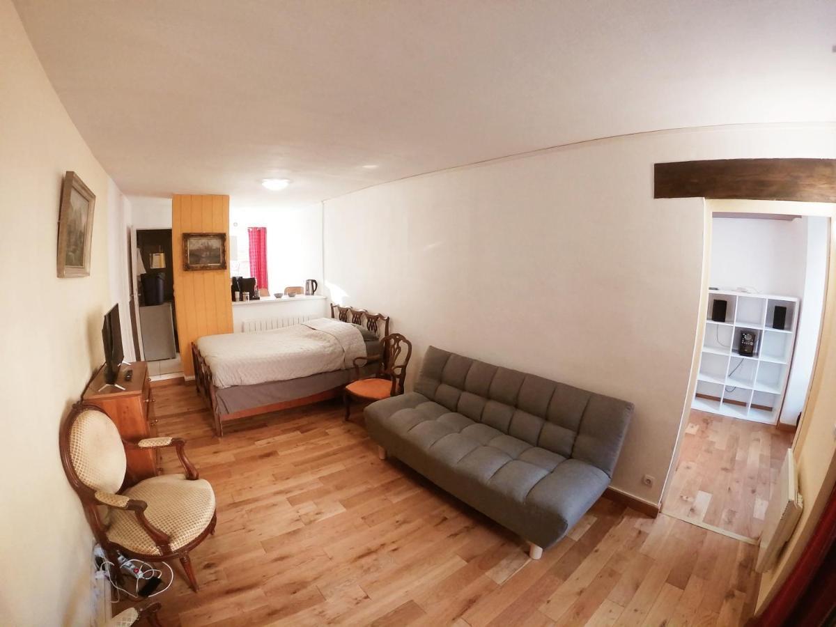Appartement En Plein Coeur De ميلي-لا-فوريه المظهر الخارجي الصورة